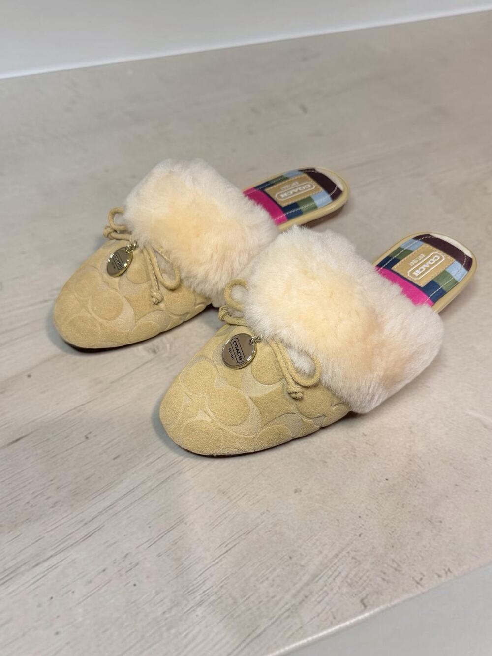 NIB Y2K Coach A0024 Legacy Carra Signature Embossed Slipper Size 9.5M